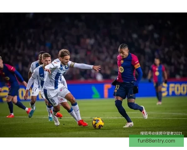 巴萨本赛季西甲创纪录上半场四名对手被红牌罚下领先五大联赛